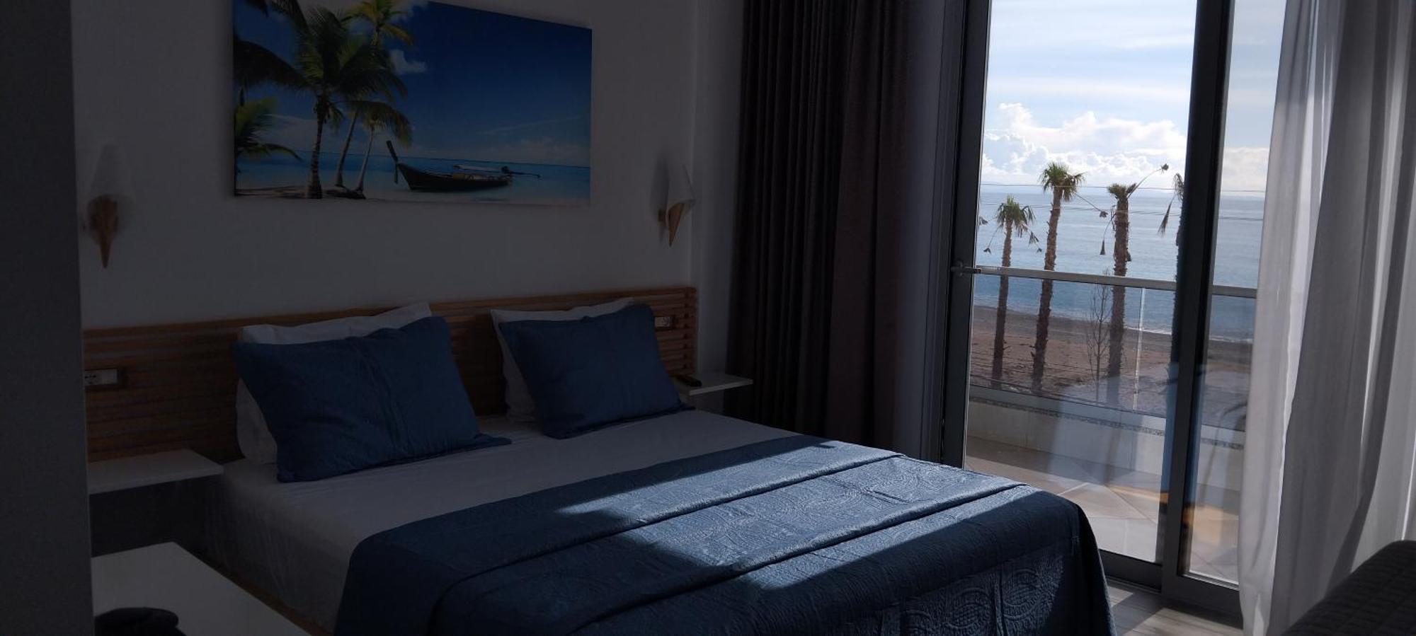 Anxhelos Hotel Himare Exterior foto