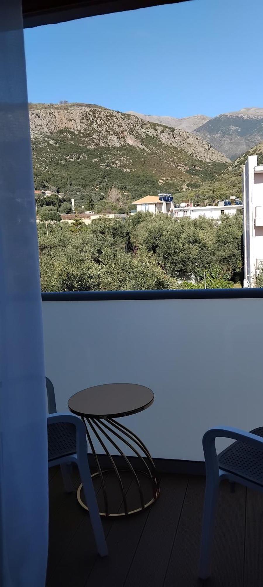 Anxhelos Hotel Himare Cameră foto